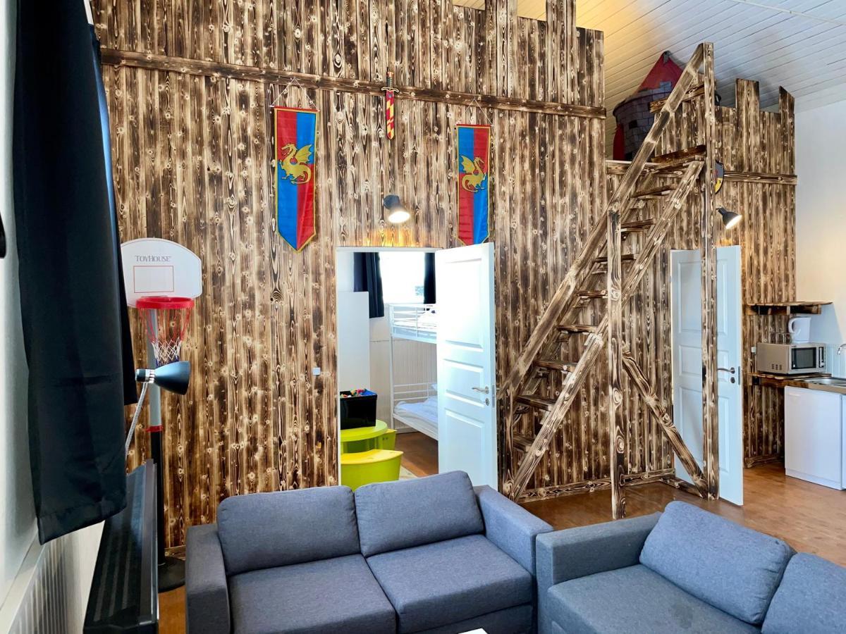 Hestkaer Family Rooms Гриннстед Экстерьер фото
