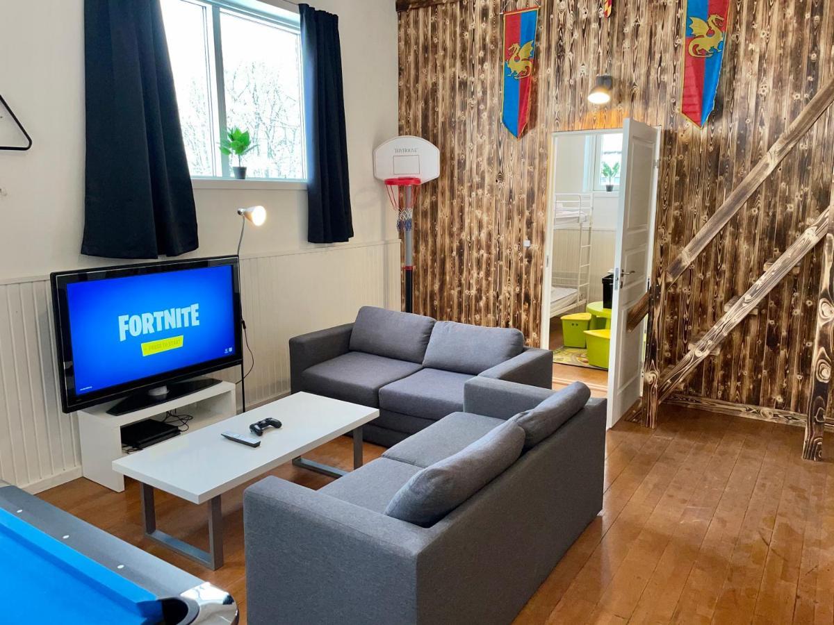 Hestkaer Family Rooms Гриннстед Экстерьер фото
